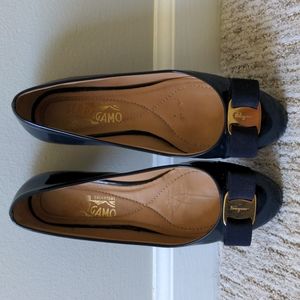 Salvatore Ferragamo Patent Leather Navy ballet flats shoes